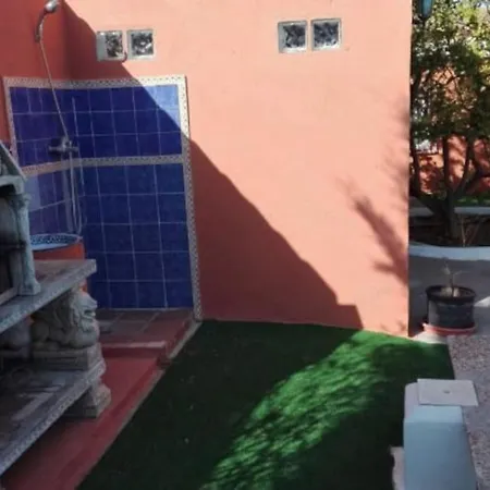 Calamocha :) Con Piscina Privada Дом отдыха